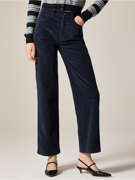 J. Crew Pants - J.Crew Petite Slim-Wide Pant in Corduroy in Navy Size 29P